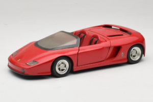Pininfarina Mythos Punane Revell 1:18 8806 Metall