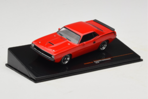 Plymouth Barracuda Punane IXO 1:43 CLC592N Metall - pilt 2/4