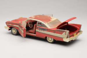 Plymouth Fury Punane Christine Räpane Versioon Auto World 1:18 AWSS119/06 Metall - pilt 5/8