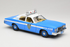 Plymouth Fury Police Pursuit New York Police Department GreenLight 1:18 19043 Metall - pilt 6/8