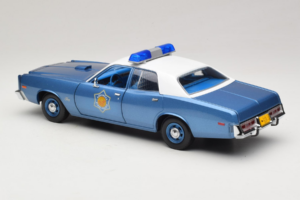 Plymouth Fury Police Pursuit Smokey and the Bandit GreenLight 1:18 19044 Metall - pilt 7/8