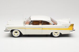 Plymouth Fury Valge Anson 1:18 30398 Metall - pilt 4/8