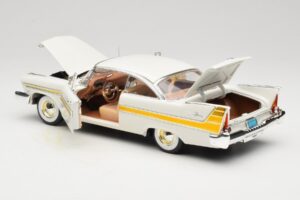 Plymouth Fury Valge Anson 1:18 30398 Metall - pilt 5/8