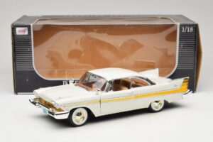 Plymouth Fury Valge Anson 1:18 30398 Metall - pilt 8/8