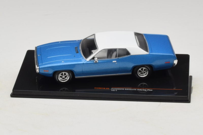 Plymouth Satellite Sebring Plus Sinine IXO 1:43 CLC601N Metall