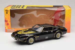 Pontiac Firebird Trans Am Kill Bill Movie Greenlight 1:18 12951 Metall - pilt 6/6