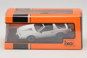 Pontiac Firebird Valge IXO 1:43 CLC582N Metall - pilt 4/4