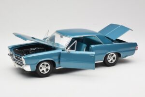 Pontiac GTO Hurst Edition Sinine Maisto 1:18 531885 Metall - pilt 2/8