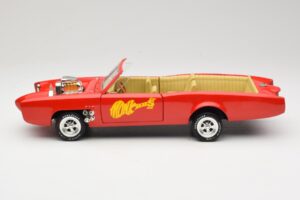 Pontiac GTO Monkeemobile Punane ERTL 1:18 33150 Metall - pilt 4/8