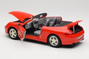 Porsche 911 996 Kabriolett Punane Mira 1:18 06930 Metall - pilt 5/8