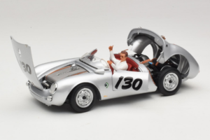 Porsche 550 A Spyder Little Bastard James Dean Schuco 1:18 450033200 Metall - pilt 2/8