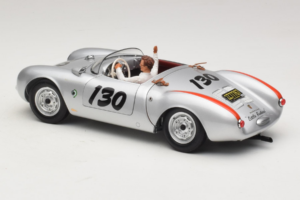 Porsche 550 A Spyder Little Bastard James Dean Schuco 1:18 450033200 Metall - pilt 7/8