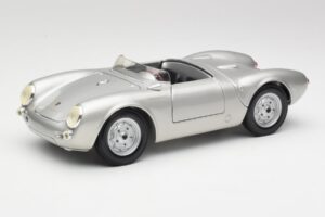 Porsche 550 A Spyder Hõbe Maisto 1:18 50314 Metall