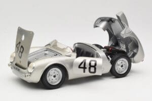 Porsche 550A Spyder #48 Sports Prototype 1955 Maisto 1:18 50341 Metall - pilt 2/8