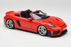 Porsche 718 Spyder RS Guards Red Norev 1:18 187271 Metall - pilt 6/8