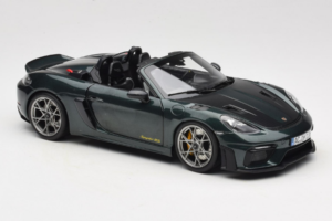 Porsche 718 Spyder RS Weissach Pack Forest Green Norev 1:18 187272 Metall - pilt 6/8