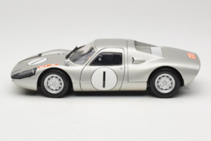 Porsche 904 GTS #1 Japan Grand Prix 1964 Minichamps 1:18 183646701 Metall - pilt 4/8