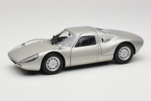 Porsche 904 GTS Hõbedane Minichamps 1:18 180067722 Metall