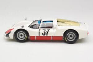 Porsche 906 K #37 V. Elford / B. Pon Porsche System 24 Hours of Le Mans 1967 Minichamps 1:18 100676137 Metall - pilt 4/8