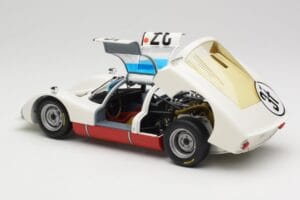 Porsche 906 K #37 V. Elford / B. Pon Porsche System 24 Hours of Le Mans 1967 Minichamps 1:18 100676137 Metall - pilt 5/8