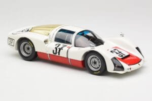 Porsche 906 K #37 V. Elford / B. Pon Porsche System 24 Hours of Le Mans 1967 Minichamps 1:18 100676137 Metall - pilt 6/8