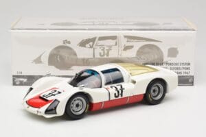 Porsche 906 K #37 V. Elford / B. Pon Porsche System 24 Hours of Le Mans 1967 Minichamps 1:18 100676137 Metall - pilt 8/8