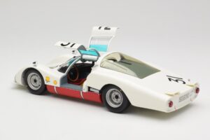 Porsche 906 LH #31 H. Herrmann / H. Linge Porsche System Engineering 24 Hours of Le Mans 1966 Minichamps 1:18 100666131 Metal - pilt 5/8