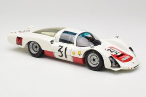 Porsche 906 LH #31 H. Herrmann / H. Linge Porsche System Engineering 24 Hours of Le Mans 1966 Minichamps 1:18 100666131 Metal - pilt 6/8