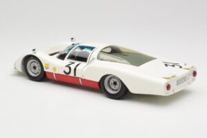 Porsche 906 LH #31 H. Herrmann / H. Linge Porsche System Engineering 24 Hours of Le Mans 1966 Minichamps 1:18 100666131 Metal - pilt 7/8