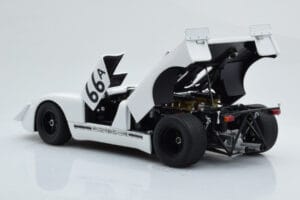 Porsche 908/02 #66A S. McQueen Holtville 1970 AUTOart 1:18 87073 Metall - pilt 3/8