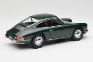 Porsche 911 901 Irish Roheline Kyosho 1:18 08969G Metall - pilt 3/8