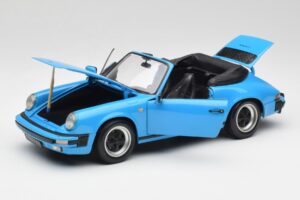 Porsche 911 930 Carrera Kabriolett Sinine Minichamps 1:18 100063032 Metall - pilt 2/8