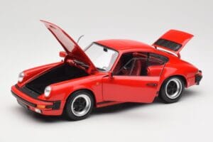 Porsche 911 930 Carrera 3.2 Guards Red Minichamps 1:18 100063021 Metall - pilt 2/8