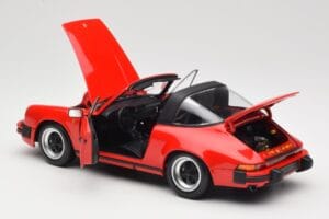 Porsche 911 930 Carrera Targa 3.2 Guards Red Minichamps 1:18 100063061 Metall - pilt 6/9