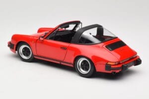 Porsche 911 930 Carrera Targa 3.2 Guards Red Minichamps 1:18 100063061 Metall - pilt 8/9