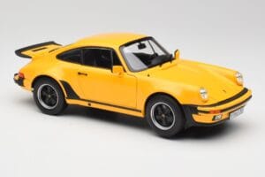Porsche 911 930 Turbo 3.0 Kollane Norev 1:18 187579 Metall - pilt 6/8