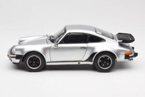 Porsche 911 930 Turbo 3.3 Hõbedane Norev 1:18 187574 Metall - pilt 4/8