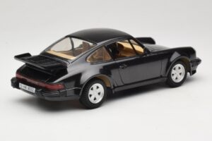 Porsche 911 930 Turbo Roheline Tonka 1:18 01677 Metall - pilt 3/8