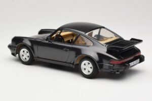 Porsche 911 930 Turbo Roheline Tonka 1:18 01677 Metall - pilt 7/8