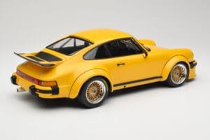 Porsche 911 934 RSR Kollane 1976 Minichamps 1:12 125766401 Metall - pilt 2/6