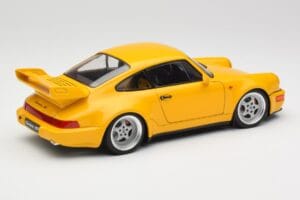 Porsche 911 964 3.8 RS Speed Yellow Solido 1:18 S1803401 Metall - pilt 3/7