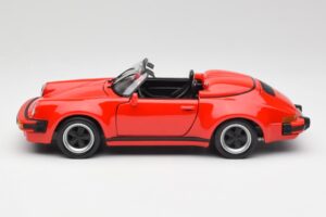 Porsche 911 964 Speedster Punane Maisto 1:18 37800-M2 Metall - pilt 4/8