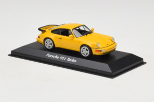 Porsche 911 964 Turbo Kollane MaxiChamps 1:43 940069104 Metall - pilt 3/4