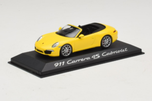 Porsche 911 991 Carrera 4S Kabriolett Kollane Minichamps 1:43 WAP0201120C Metall - pilt 2/5