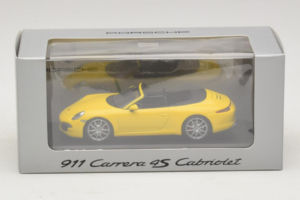 Porsche 911 991 Carrera 4S Kabriolett Kollane Minichamps 1:43 WAP0201120C Metall - pilt 5/5