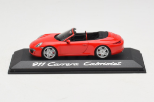 Porsche 911 991 Carrera Kabriolett Punane Minichamps 1:43 WAP0200120C Metall