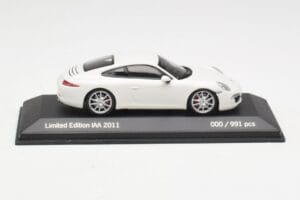 Porsche 911 991 Carrera S Valge IAA Frankfurt 2011 Minichamps 1:43 WAX20100090 Metall - pilt 3/5