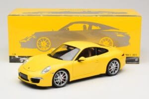 Porsche 911 991 Carrera S Racing Yellow Minichamps 1:18 100061021 Metall - pilt 8/8