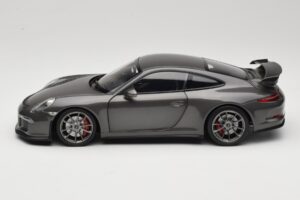 Porsche 911 991 GT3 Grey Metallic Minichamps 1:18 110062720 Metall - pilt 4/8