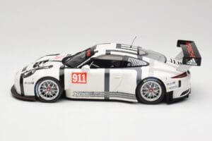 Porsche 911 991 GT3 R #911 2015 Minichamps 1:18 155156000 Metall - pilt 3/6